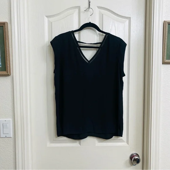 DR2 Women's Black Blouse Short Sleeve V-Neck Sheer Size Large - Picture 3 of 8